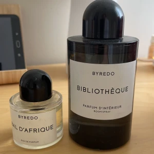 BYREDO parfym  - Bal D’afrique använd men finns 90% kvar  Biblioteque room spray