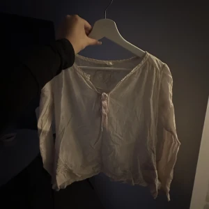 Odd Molly blus!  - En rosa blus som är super fin från odd molly. Nypris: 799