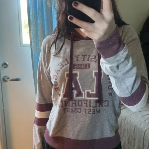 Luvtröja  - Skön luvtröja me luftigt material