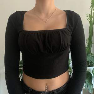 fin långärmad croptop :)