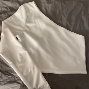 Tröja - Aldrig använd  Skriv för mer info eller bilder ❤️