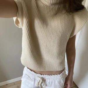 Stickad tröja  - Stickad tröja från zara!!!