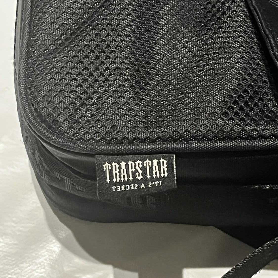 Trapstar axelväska - 90