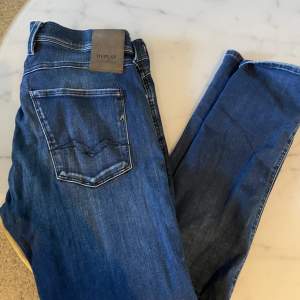 Replay jeans i bra skick, skriv vid intresse 