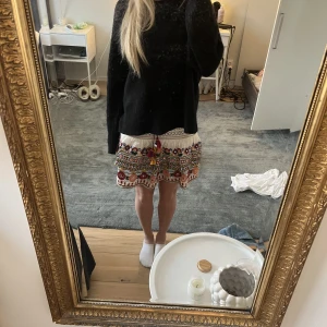 Zara kjol - En jättefin zara kjol som är i storlek  s