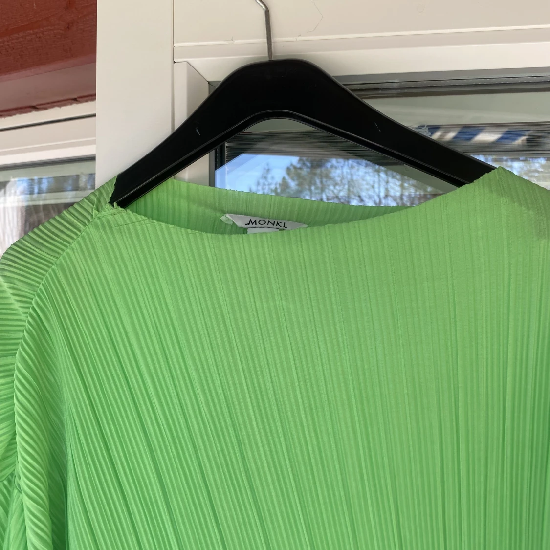Grön tröja från Monki  - 90