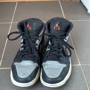 Jordans - Jordans som är använda, de tvättas innan och de är äkta! Pris kan diskuteras