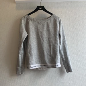 Mys tröja  - Storlek M men passar small snarare. I fint beg skick. 