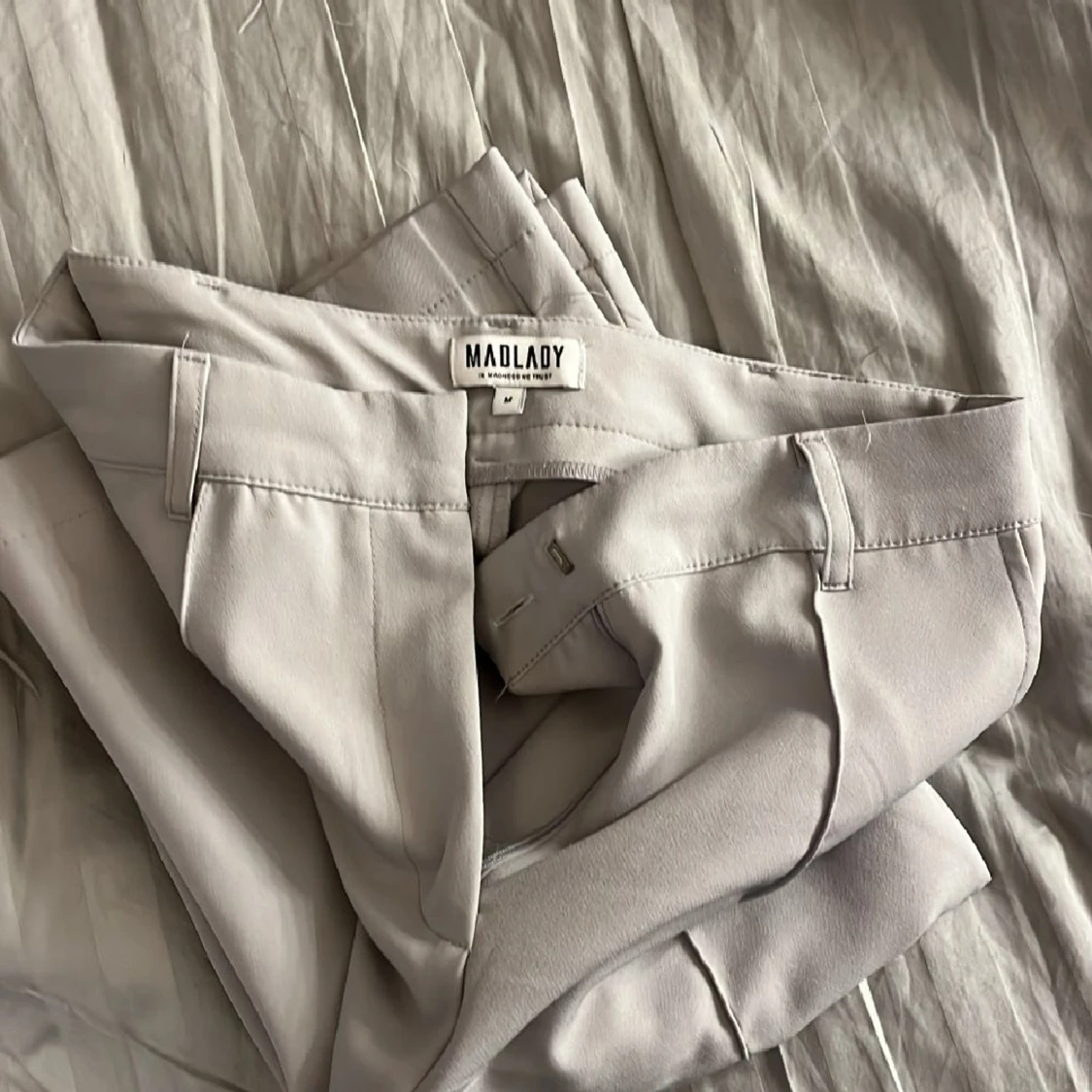 Madlady kostymbyxor  - 91