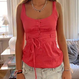 Sommar topp😍 - Säljer denna super snygga topp😍😍