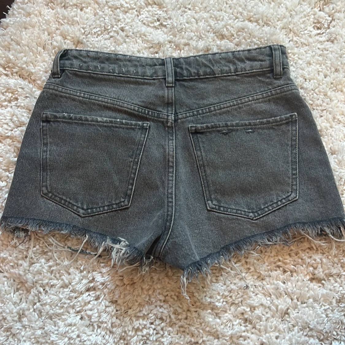 Zara shorts grå - 90
