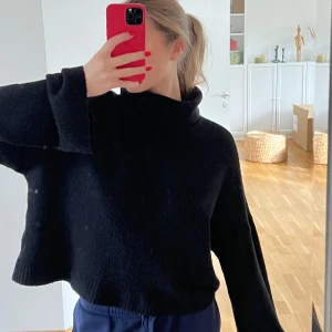 Stickad polotröja  - Stickad polotröja från zara.