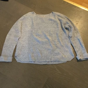 Stickad tröja - Stickad tröja från ironin sport Strl M I fint skick