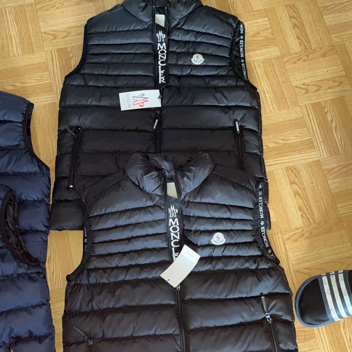 Moncler väst 