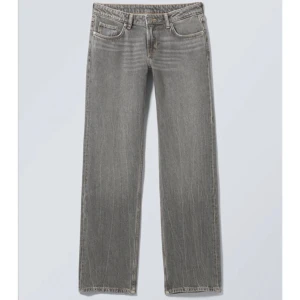 Arrow jeans - Jättefina grå jeans från Weekday som är använda men utan defekter och i bra skick!👖 