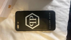 Iphone Skal - Annan mobil. Kommer ej till användning 
