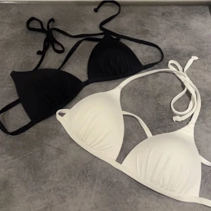 Bikbok bikini  - Säljer min fina svarta bikbok bikini då den inte passar. Den är slutsåld och väldigt eftertraktad men kan ändå tänka mig att ändra priset om det skulle önskas, hör av er privat vid frågor💓kan byta mot en i storlek S