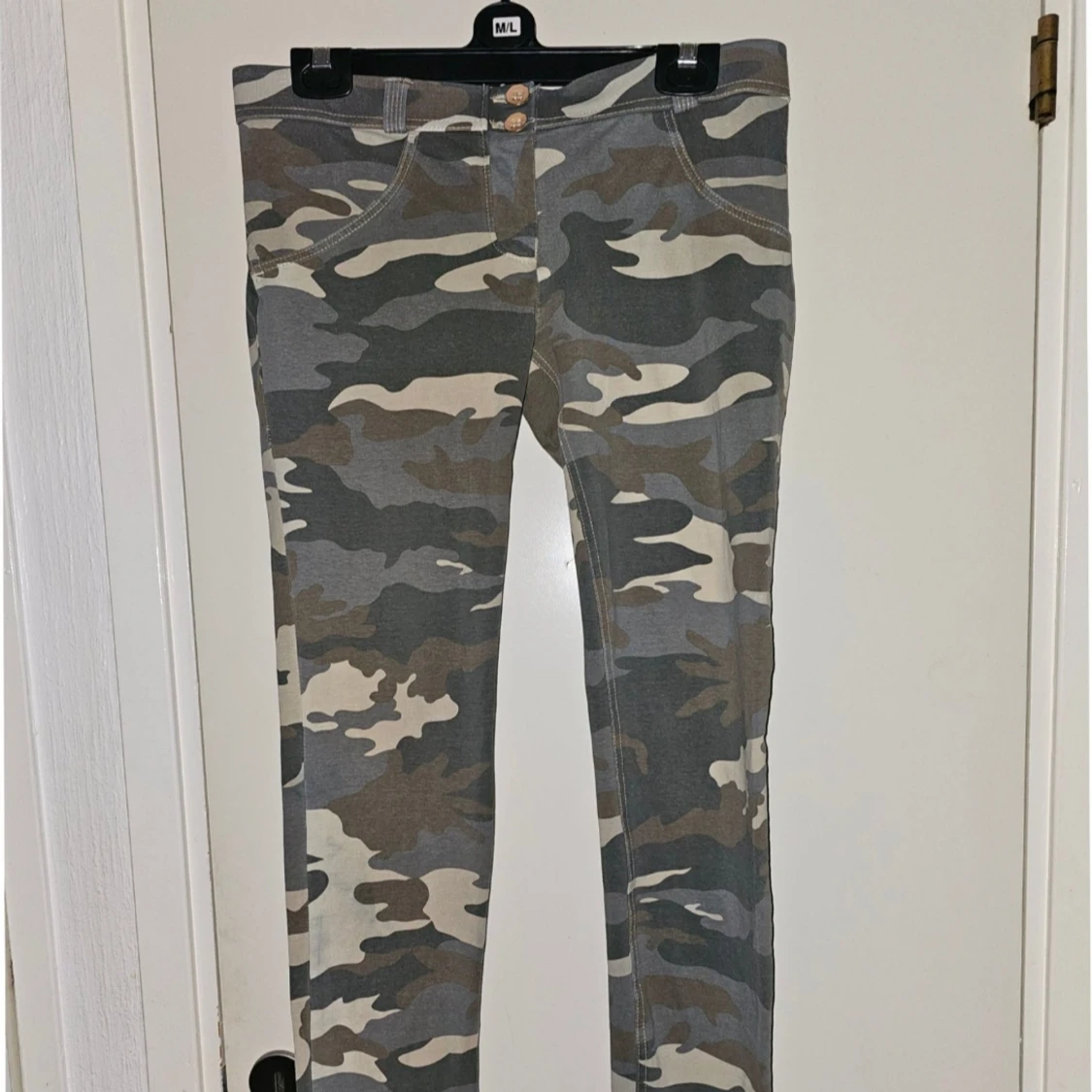 Nya snygga Freddy Wr.UP Camouflage Byxor St 38 - 91