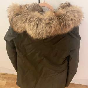 Woolrich vinterjacka  Storlek : small 