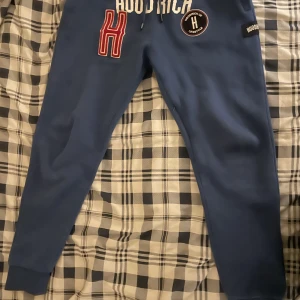 Hoodrich - Dom har blivit för små för mig så har inte nytta ut av dom längre