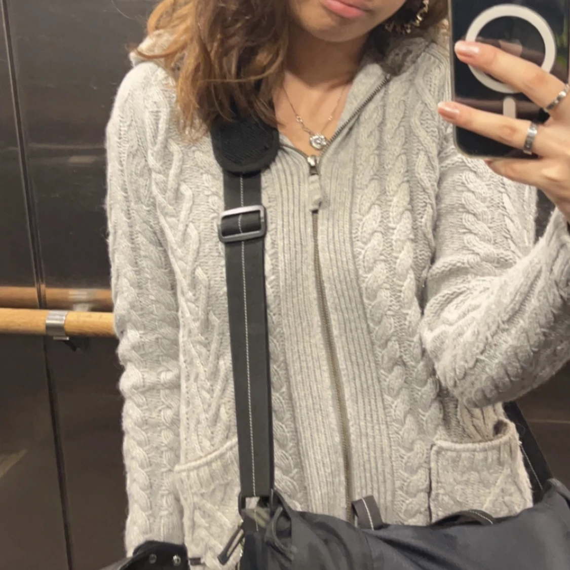 grå kofta från white stuff  - 91