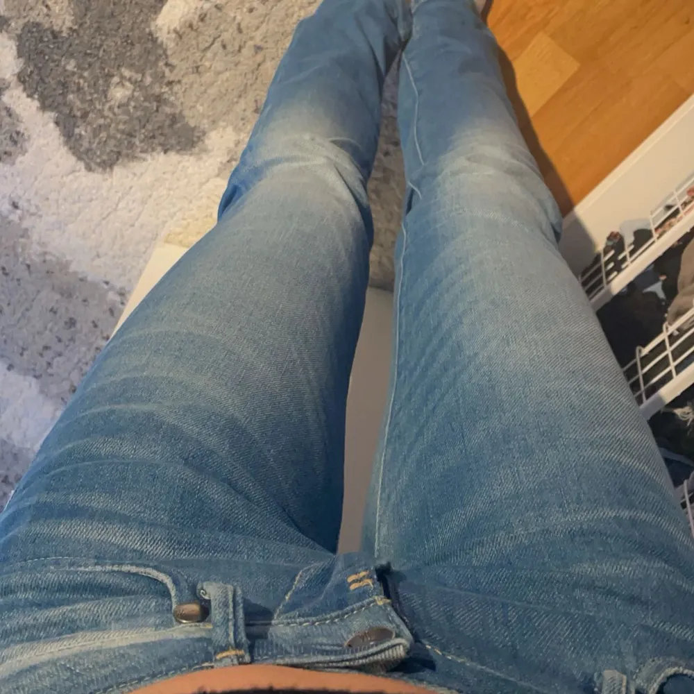 Ett par jätte snygga jeans från G-Star, jätte fina och använt Max 2 gånger ❤️💕. Jeans & Byxor.