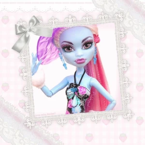 Abbey Bominable docka | ”Escape from Skull Shores” versionen - ‼️priset går att diskutera‼️ | läs slide 2 innan du köper💗