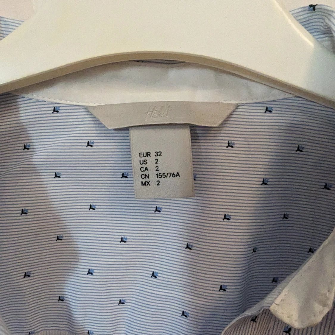 Stretchig och kroppsnära skjorta - 90