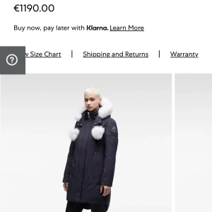 Moose knuckles jacka - Moose knuckles original stirling parka fur i färgen navy. Använt bara en vinter och är i bra skick. Nypris ungefär 12 tusen. Pris går att diskuteras. 