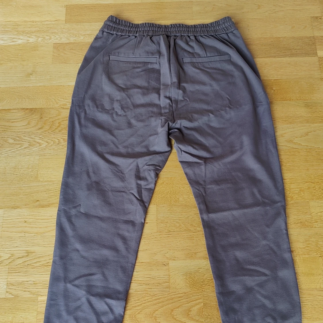 Ljusbruna mjukisbyxor  - 90