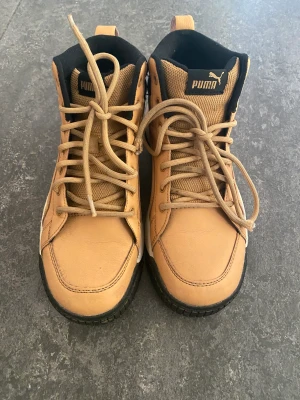 Vinterboots - Använd fåtal gånger därmed i väldigt fint skick.