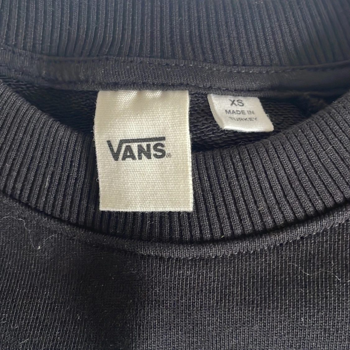Svart vans sweater  - 90