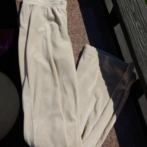 Mjukisbyxor - Supersköna mjukisbyxpr från gina😚