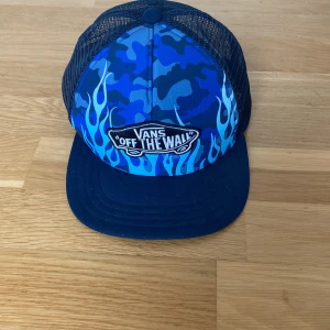 Helt oanvänd keps från Vans  - Keps från VANS. Helt oanvänd. Inköpt i USA.