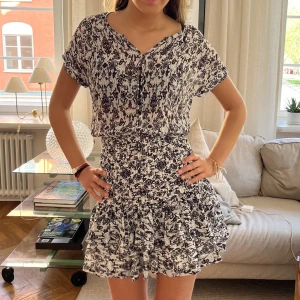 Maje klänning! - Så snygg klänning från maje! 