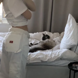 Dickies byxor - Säljer dessa coola dickies original 874. Inga defekter på💘 säljer dem för 200 + frakt! (Nypris 849kr)  Alla bilder är mina