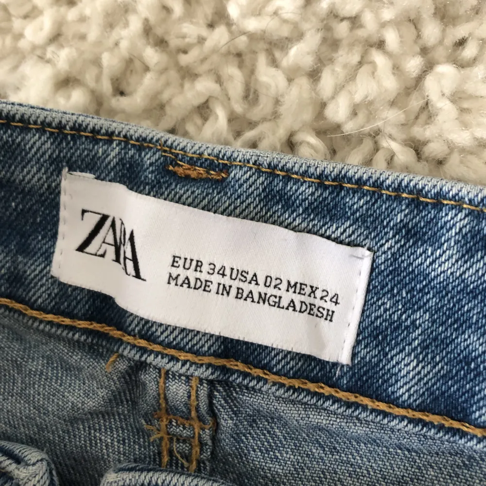 Shorts från Zara 💗 Stl 34 🫶🏻. Shorts.