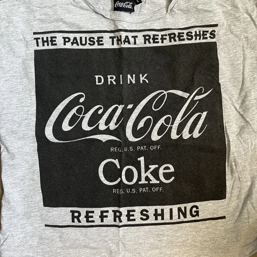 En coca cola T-shirt i fint skick. T-shirts.