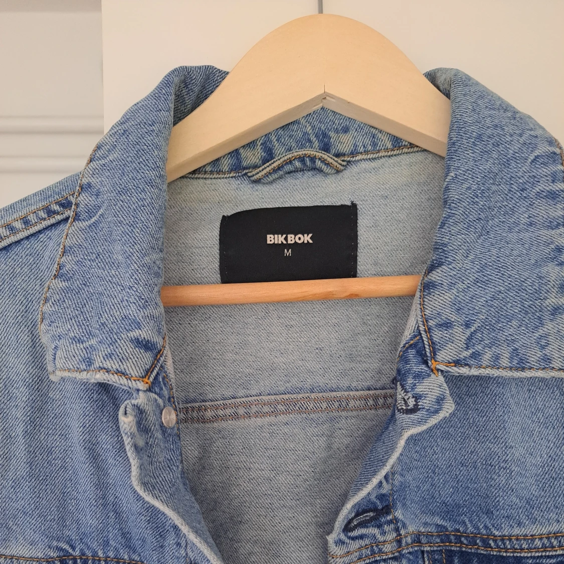 Jeansjacka från Bik Bok  - 90