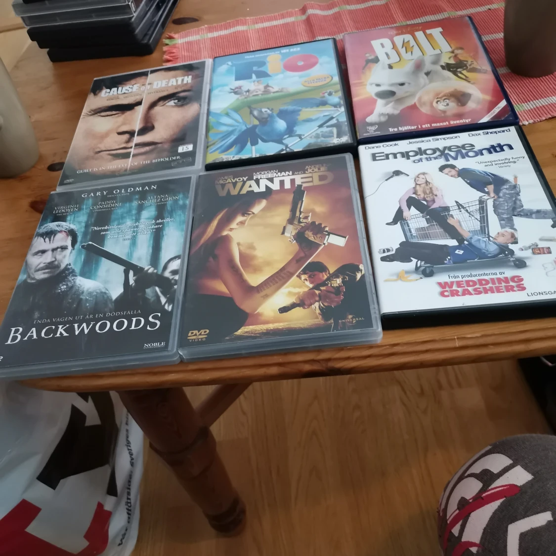 6 st dvd filmer blandat 20 kr st