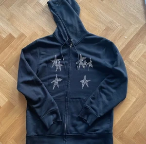 Yung Lean Zip up - Rare yung lean zip up som inte säljs längre.