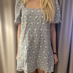 Sommarklänning  - Super söt klänning 