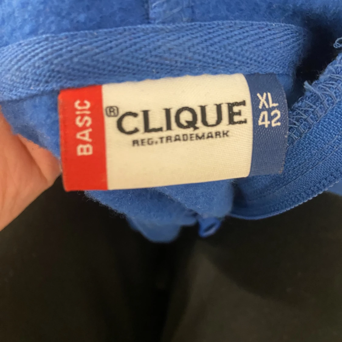 Blå zip hoodie - 91