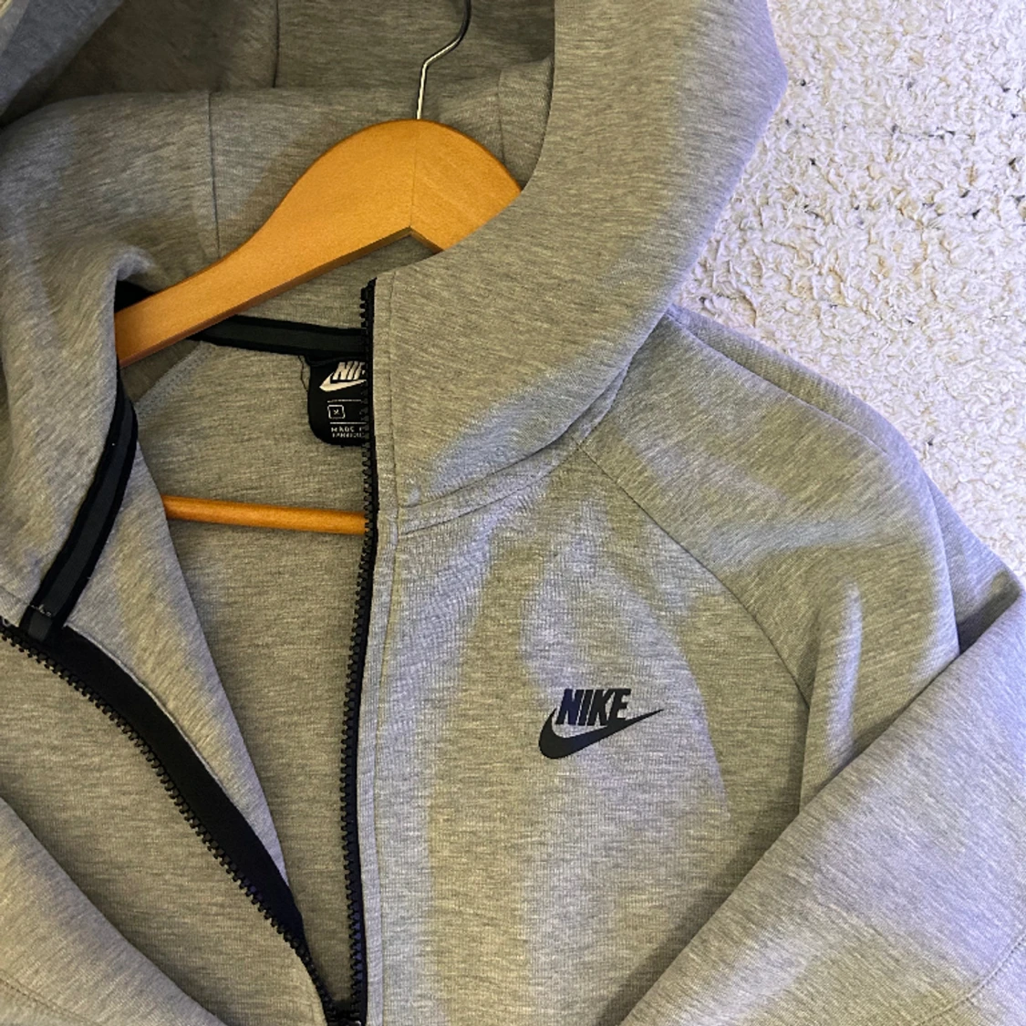 Nike tech kofta - 90