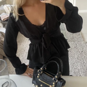 Kofta  - Super fin svart kofta 💓