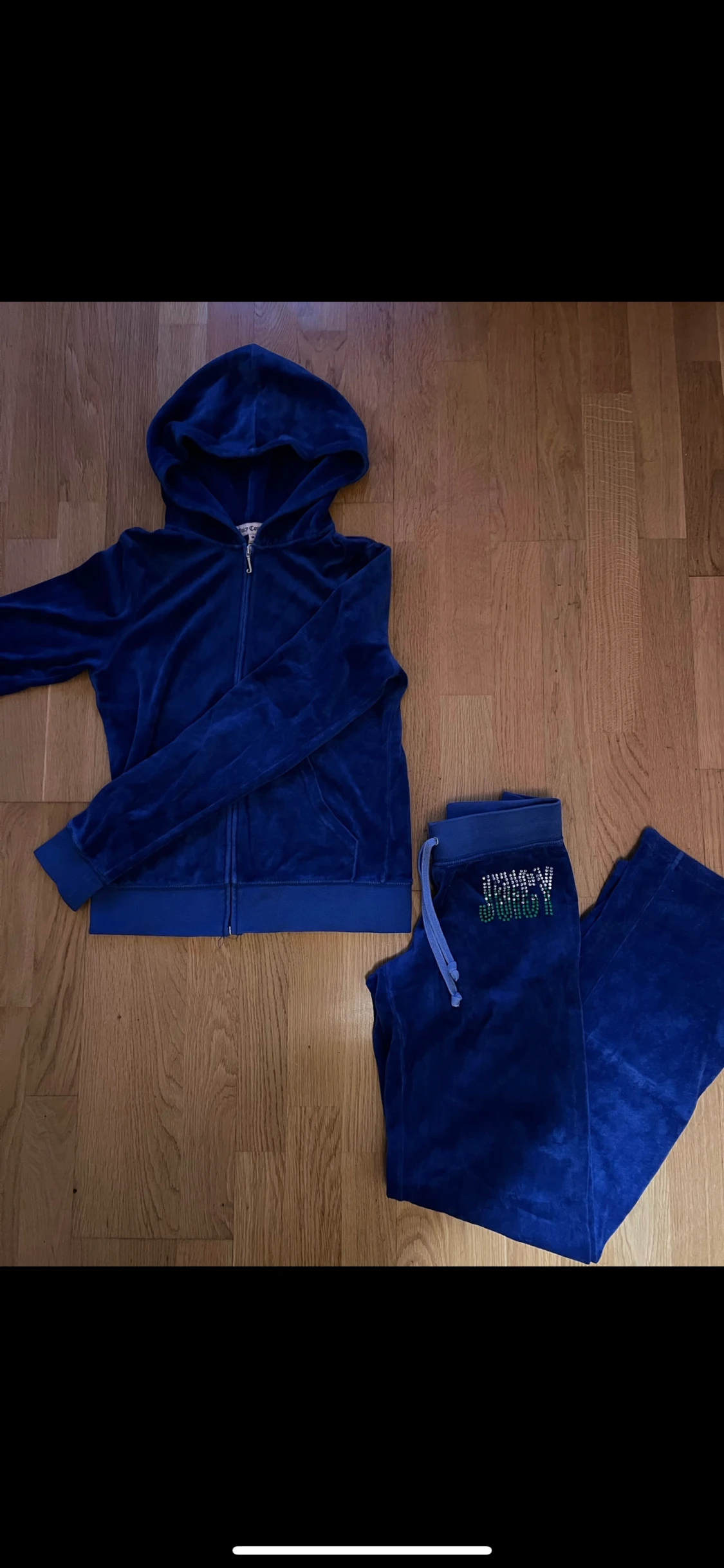 Juicy couture dress i blå.