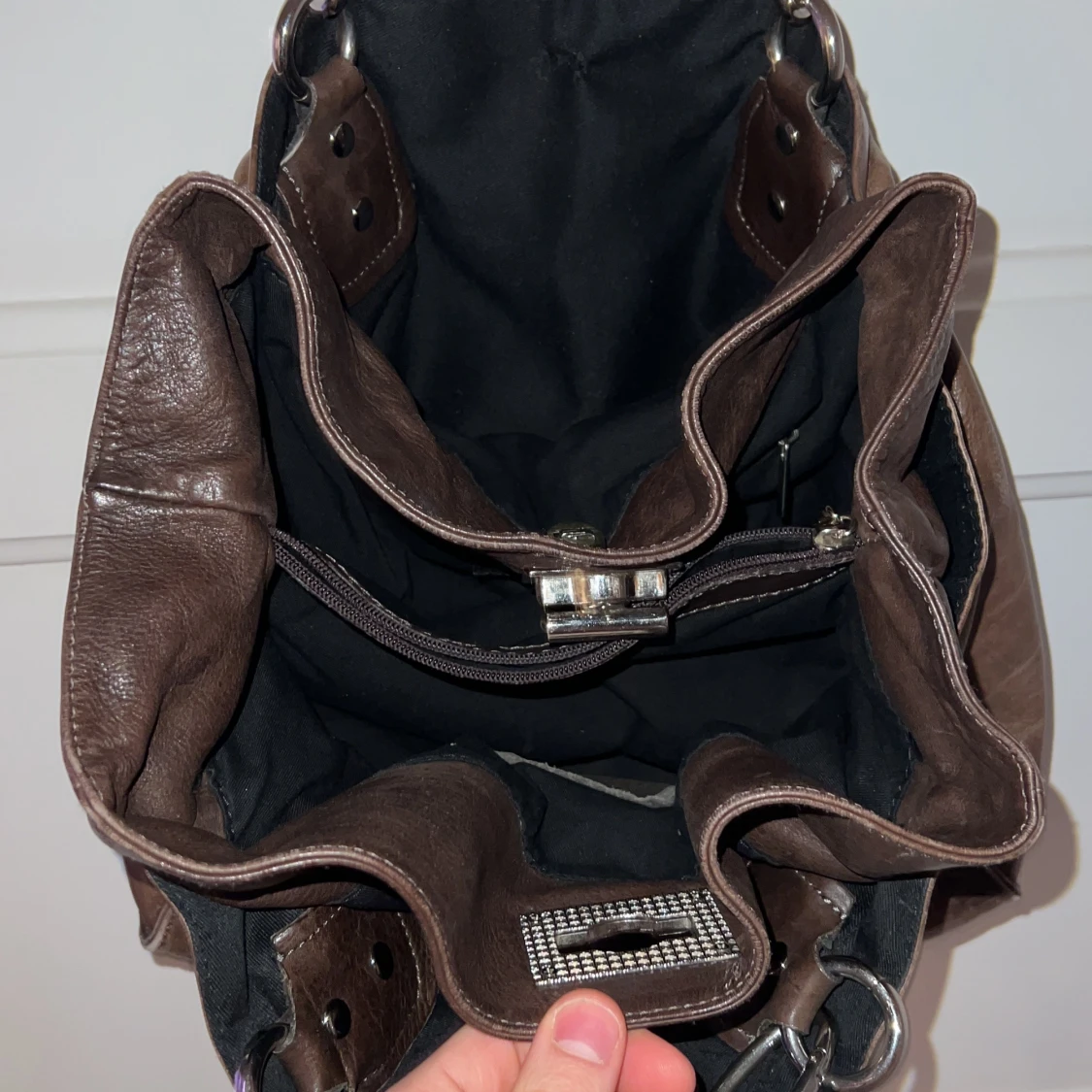 ÄKTA SKIN HANDVÄSKA - 91