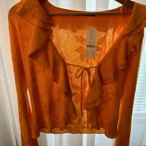 GinaTricot overshirt - Aldrig använd och köptes i juni. (Pris kan diskuteras) 