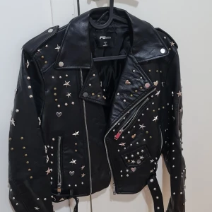 Jacka  - Använda om 2 gång 