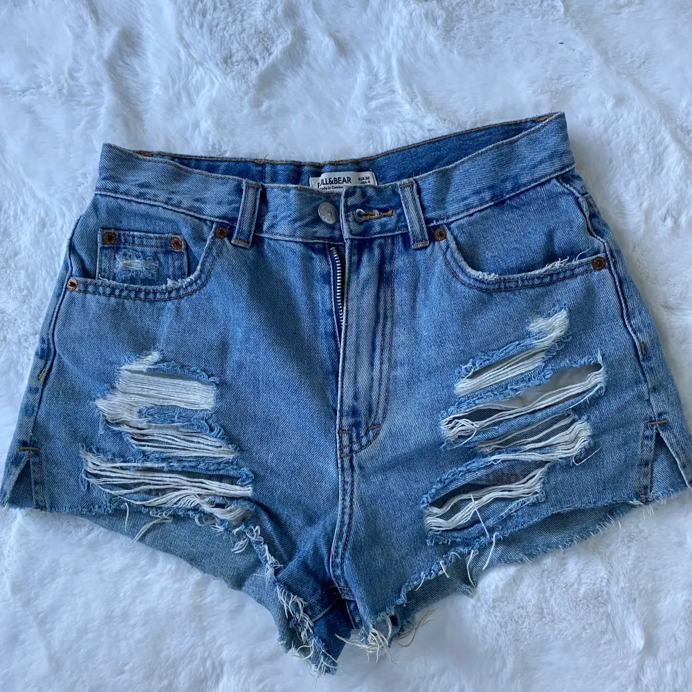 Jeans shorts, high waisted . Shorts.